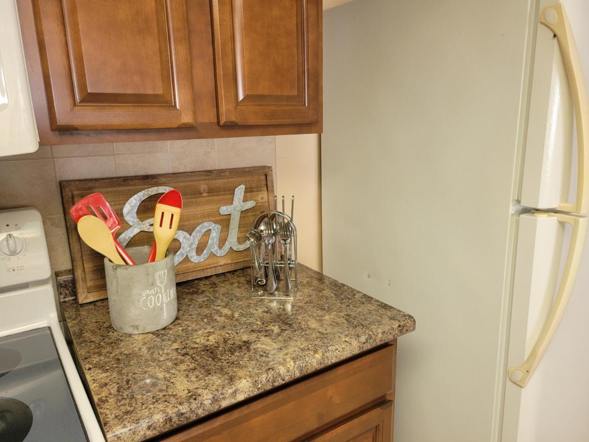 Welcome To Condo Sweet Step! Warner Robins Exterior photo